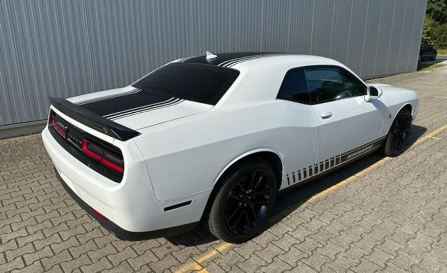 Dodge Challenger 6.4 SRT Shaker