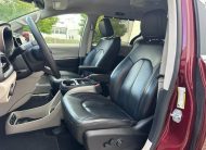 Chrysler Pacifica 3.6 LPG  kůže  7místná  DVD