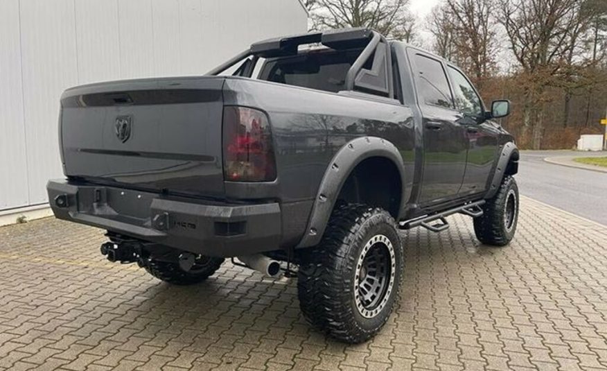 Dodge RAM 5.7 4X4 MONSTER OFFROAD 11″ 8rychlostní LPG