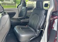 Chrysler Pacifica 3.6 LPG  kůže  7místná  DVD