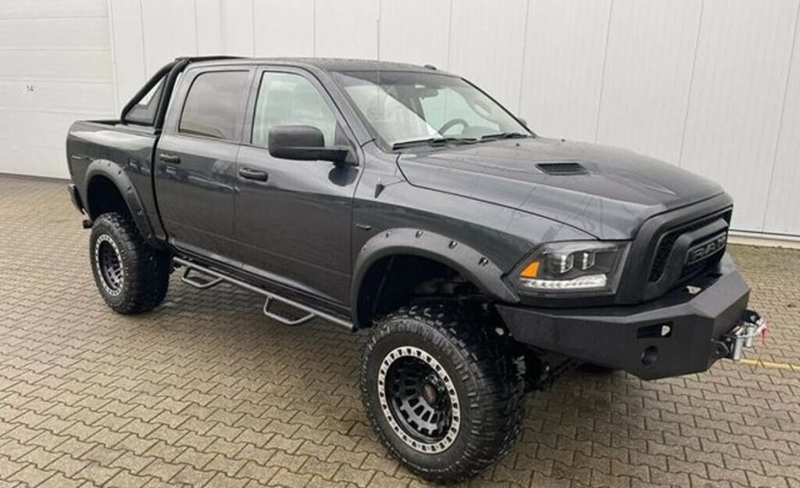 Dodge RAM 5.7 4X4 MONSTER OFFROAD 11″ 8rychlostní LPG