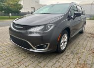 Chrysler Pacifica 3.6 LPG kůže 7místná DVD