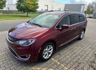 Chrysler Pacifica 3.6 LPG  kůže  7místná  DVD