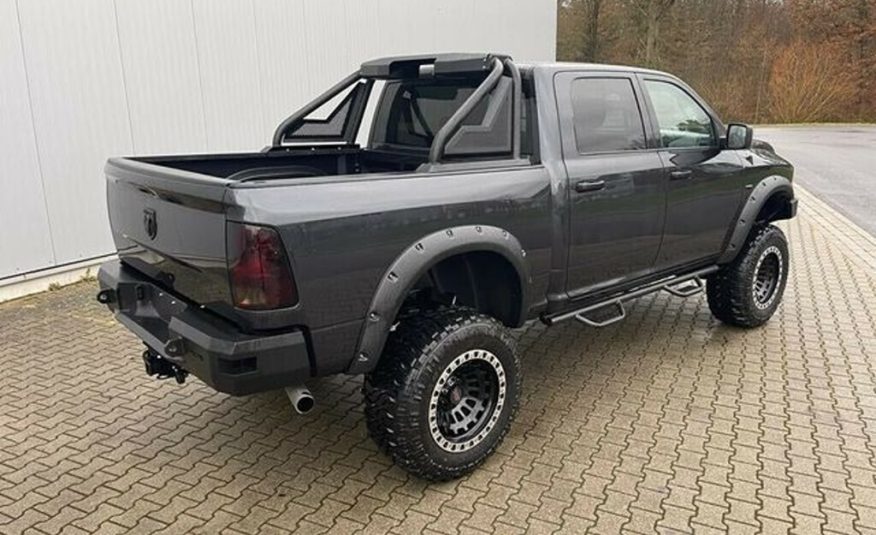 Dodge RAM 5.7 4X4 MONSTER OFFROAD 11″ 8rychlostní LPG