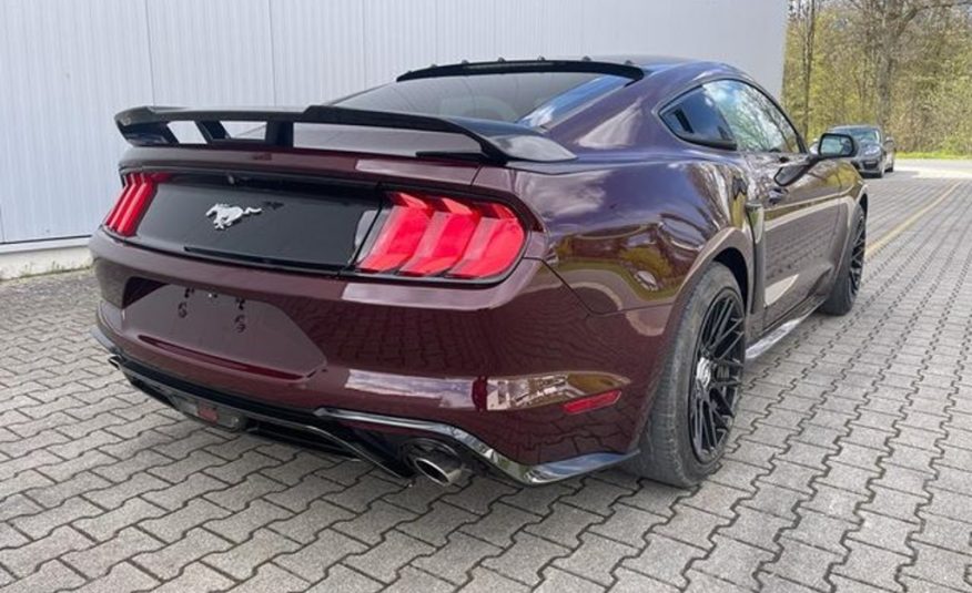 Ford Mustang 2.3 Eco Boost Shelby Kit