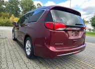 Chrysler Pacifica 3.6 LPG  kůže  7místná  DVD