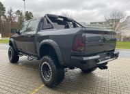 Dodge RAM 5.7 4X4 MONSTER OFFROAD 11″ 8rychlostní LPG