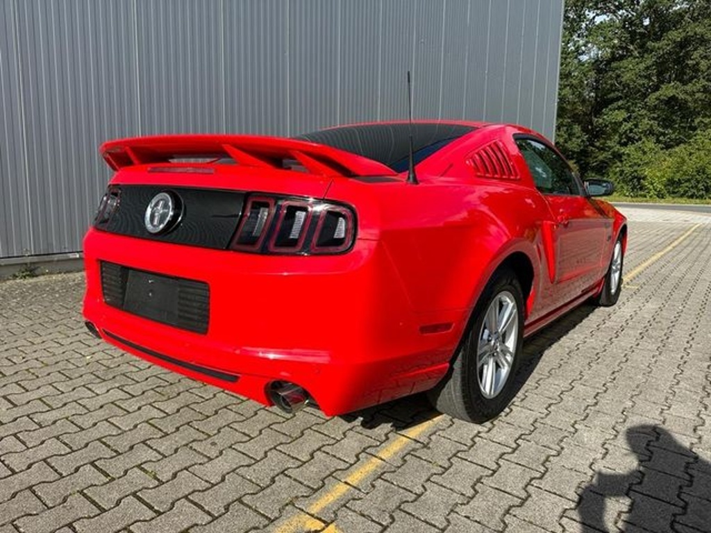 Ford Mustang 3.7 Coupe Automat Xenony kůže 1. majitel