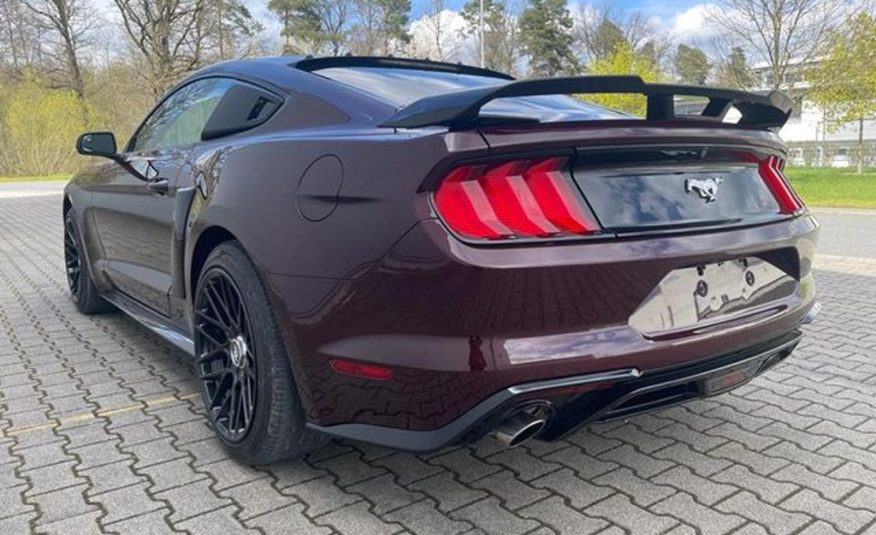Ford Mustang 2.3 Eco Boost Shelby Kit