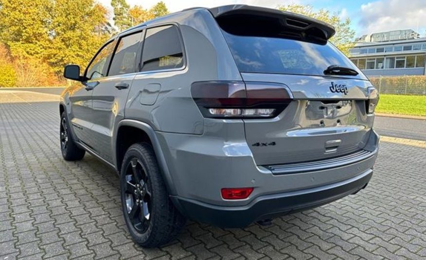 Jeep Grand Cherokee 3.6 4×4 kůže  20 palců kola