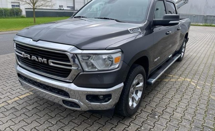 Dodge 5.7 Big Horn CREWCAB 4×4  LPG 2021 Kůže LED