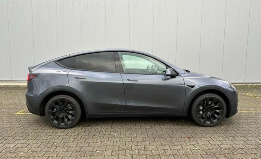 Tesla Model Y – 4×4 s Dualmoto
