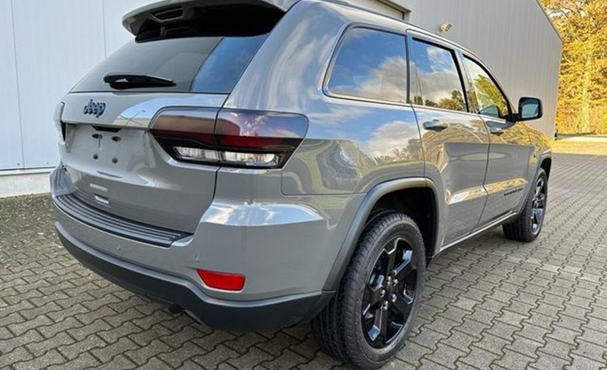 Jeep Grand Cherokee 3.6 4×4 kůže  20 palců kola