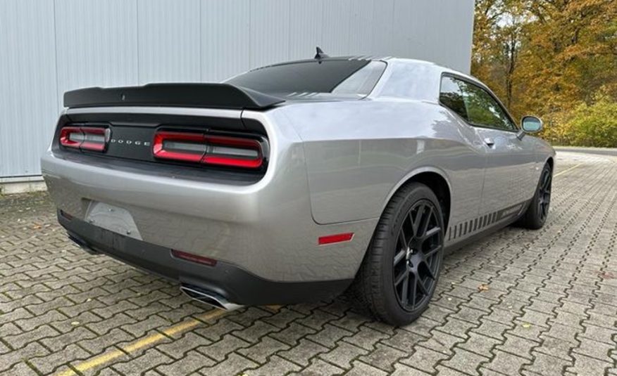 Dodge Challenger 5,7 Shaker Super track