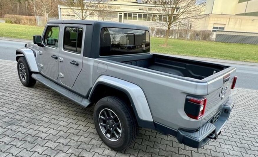 Jeep Gladiator Overland 3.6 4×4 Kůže LED