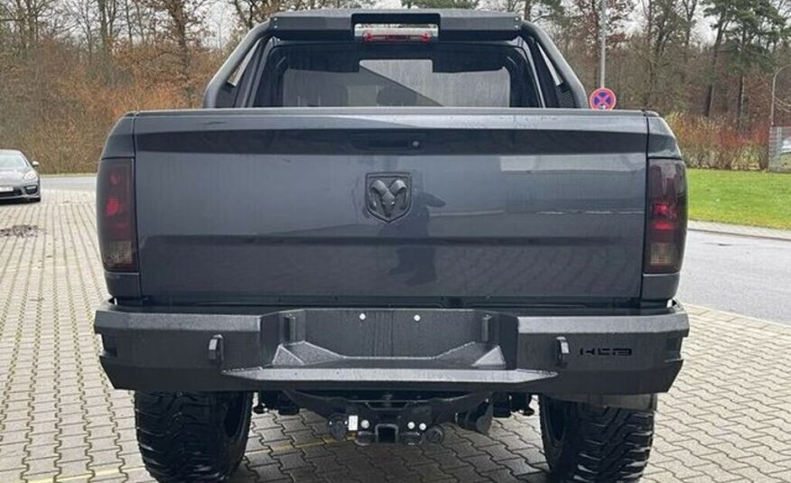 Dodge RAM 5.7 4X4 MONSTER OFFROAD 11″ 8rychlostní LPG
