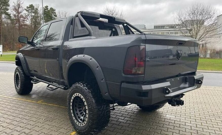Dodge RAM 5.7 4X4 MONSTER OFFROAD 11″ 8rychlostní LPG