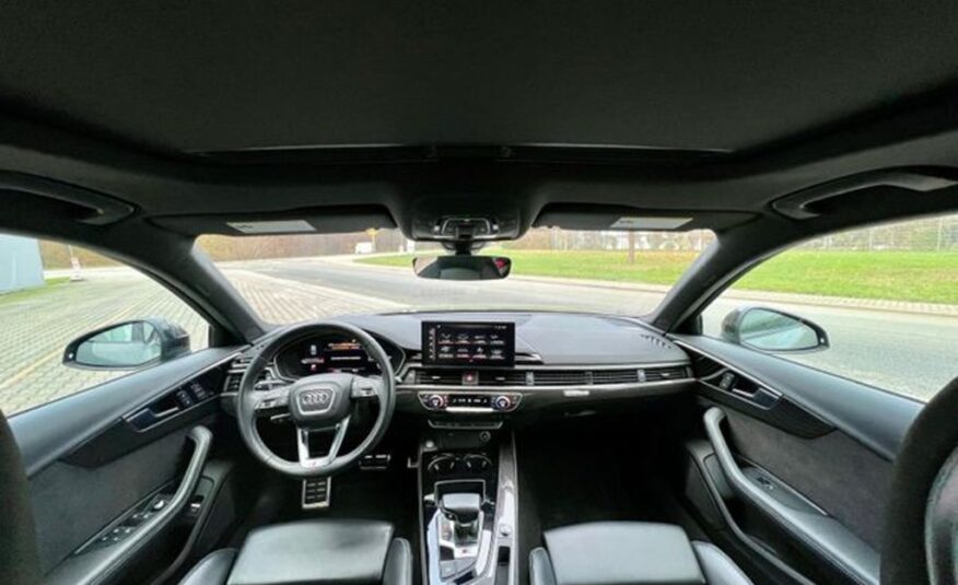 Audi S4 3.0 TFSI quattro Carbon Plus