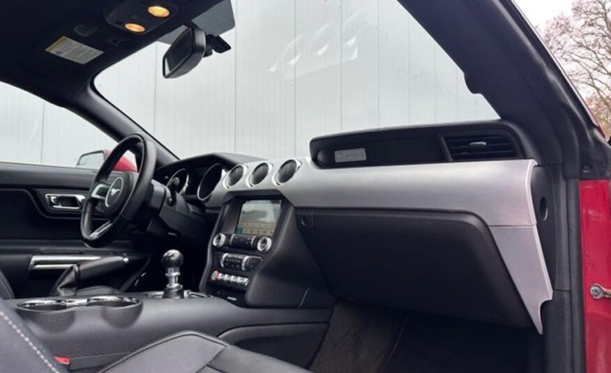 Ford Mustang 5.0 V8 GT Performance Manual LPG