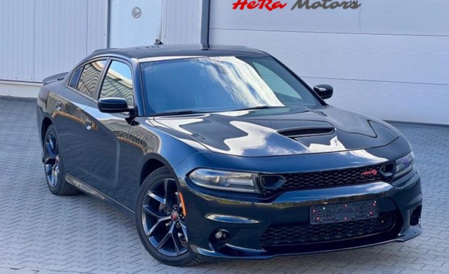 Dodge Charger 5.7 R/T Trackpak LED kamera LPG