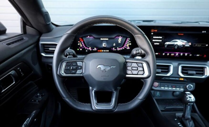 Ford Mustang 5.0 V8/NOVÝ MODEL/R20 kůže, bez předchozího poškození