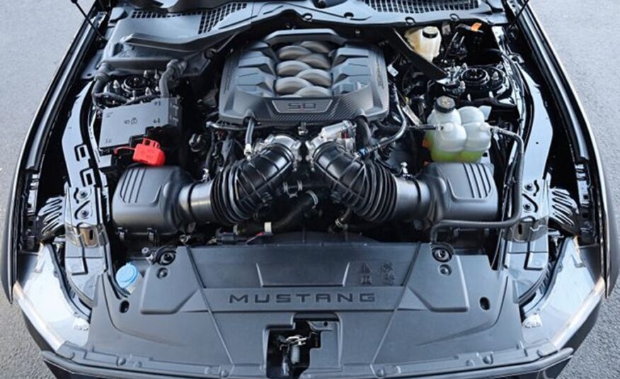 Ford Mustang 5.0 V8/NOVÝ MODEL/R20 kůže, bez předchozího poškození