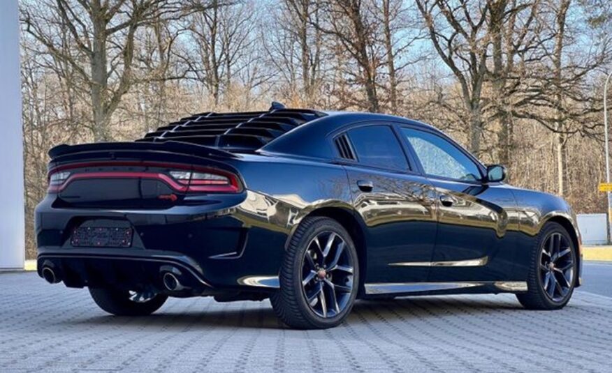 Dodge Charger 5.7 R/T Trackpak LED kamera LPG