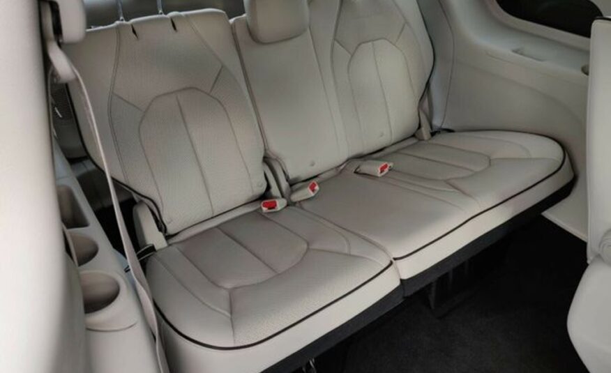 Chrysler Pacifica 3.6 E-Hybrid  DVD ACC 360° kamera