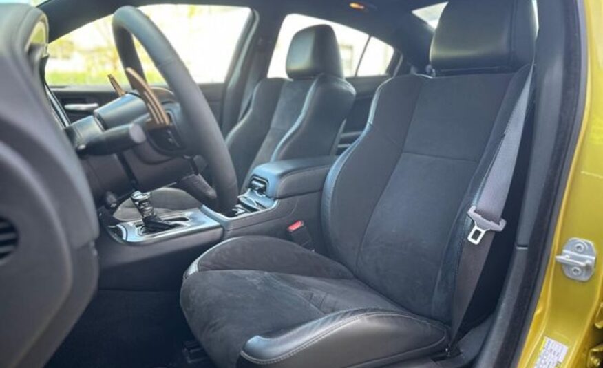 Dodge Charger 5.7 R/T Super Trackpak Navi Alcantara
