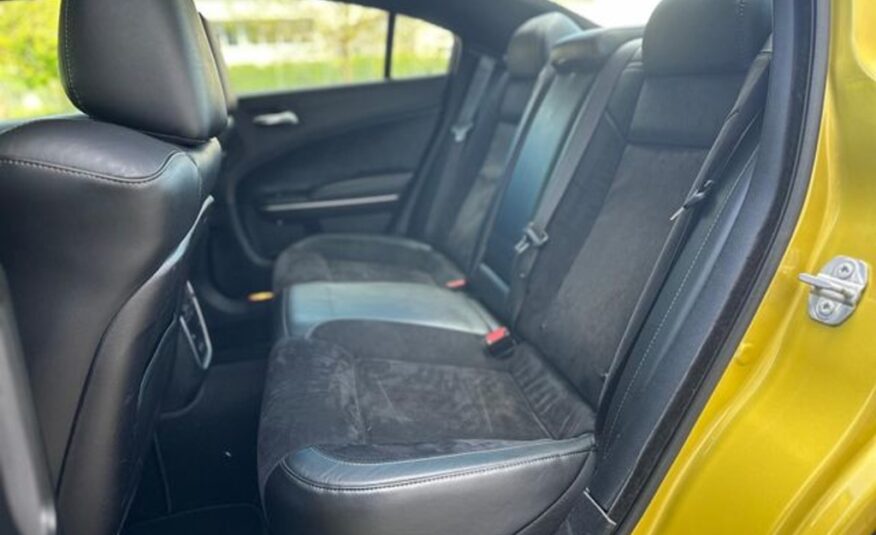Dodge Charger 5.7 R/T Super Trackpak Navi Alcantara