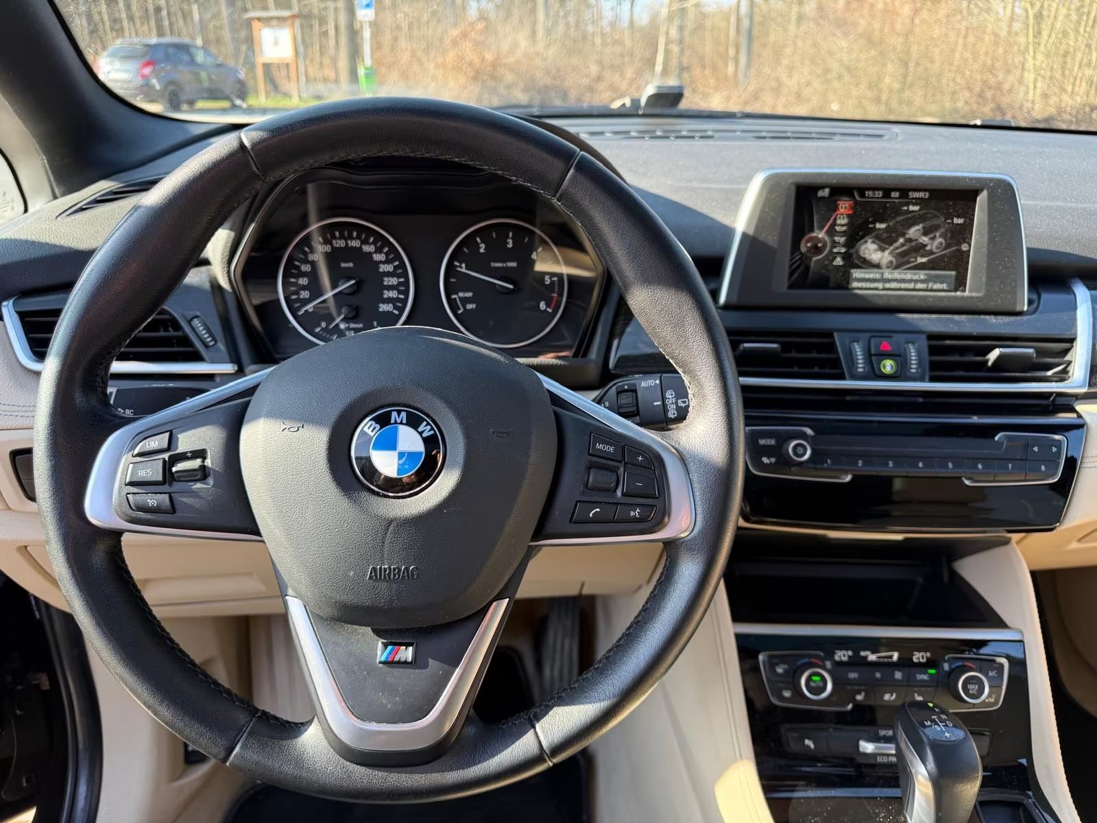 BMW 218 2 Active Tourer 218 d Luxury Line Tažné