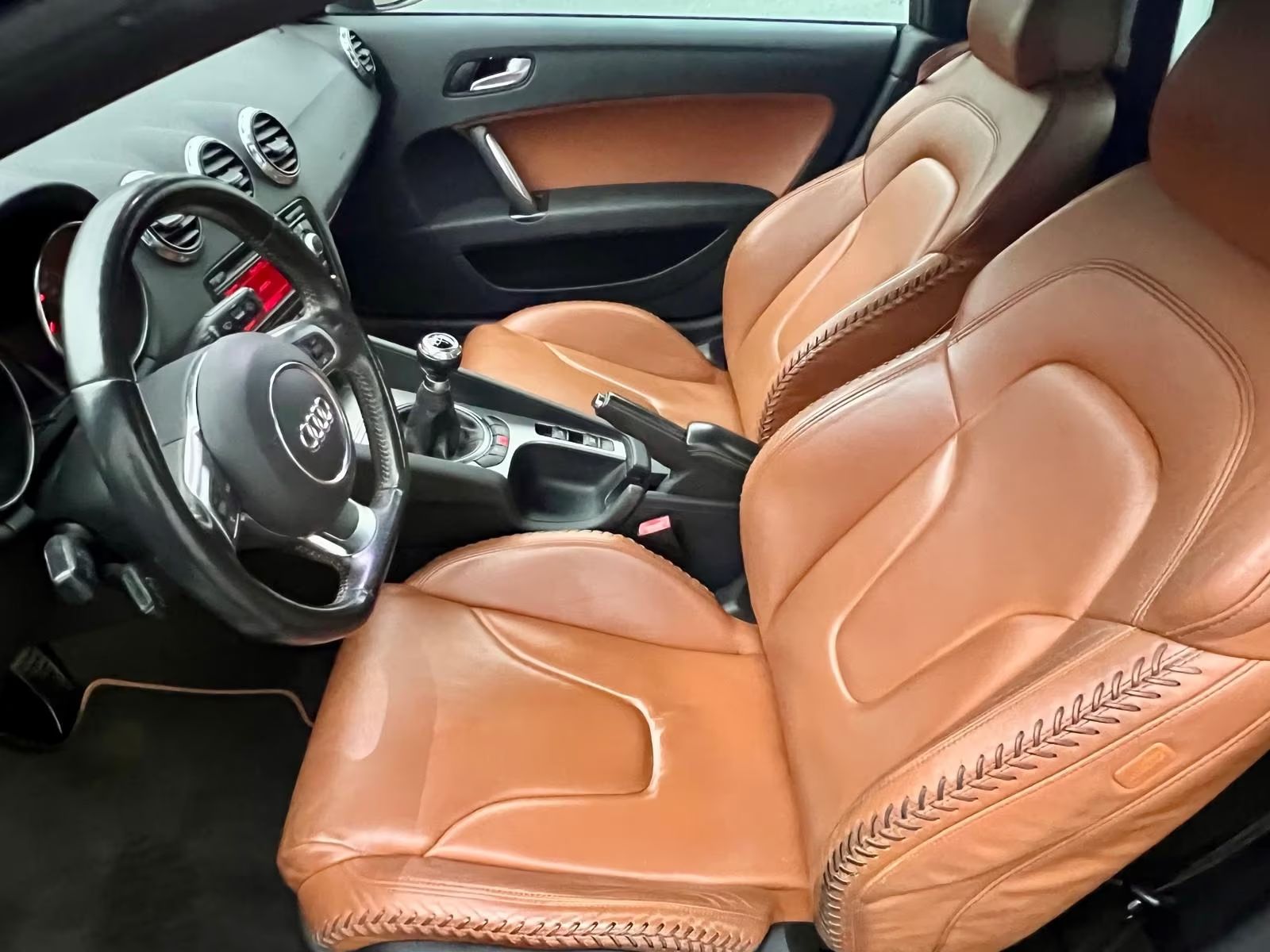 Audi TT Roadster 2.0 TFSI kabriolet