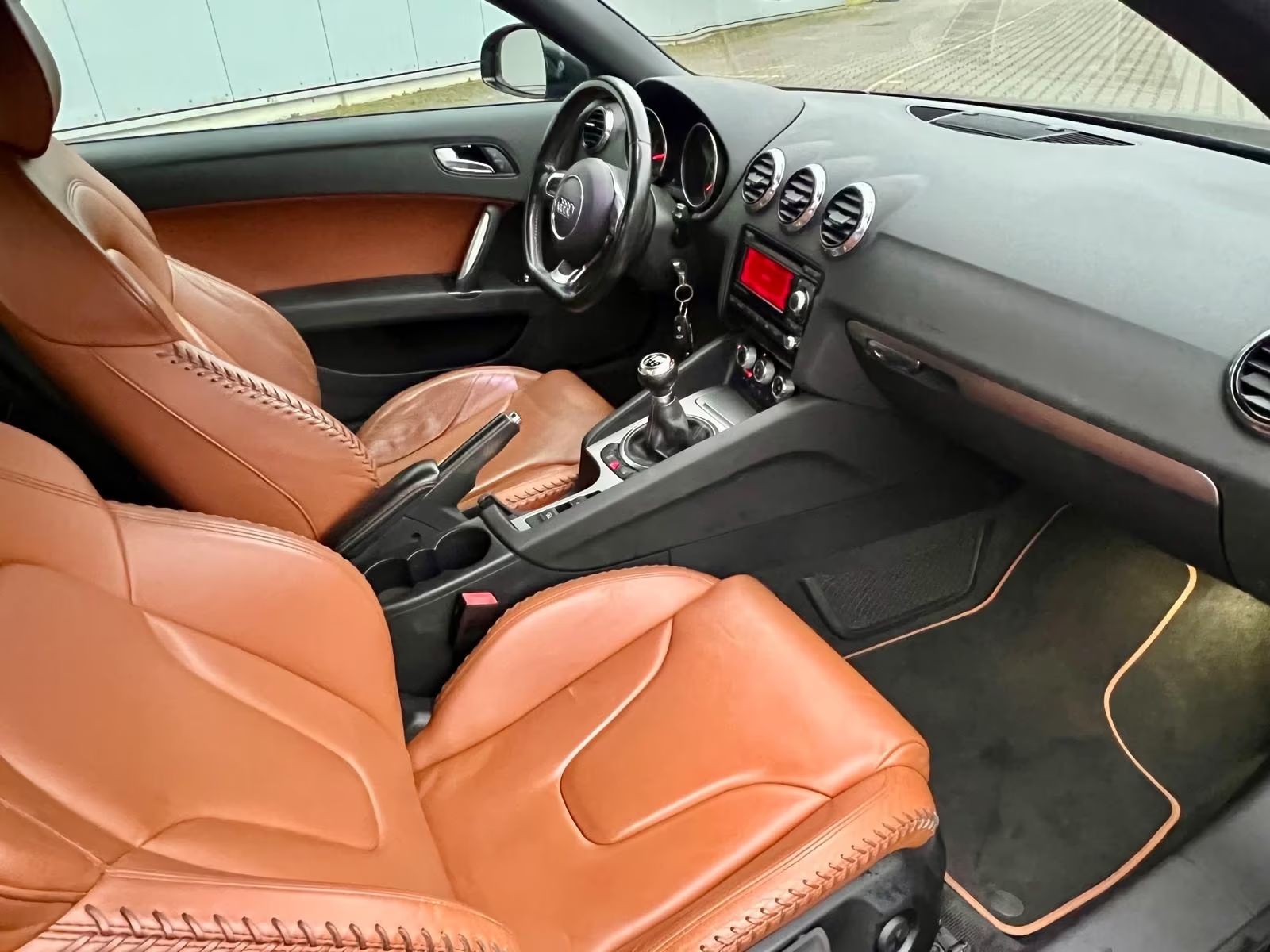 Audi TT Roadster 2.0 TFSI kabriolet