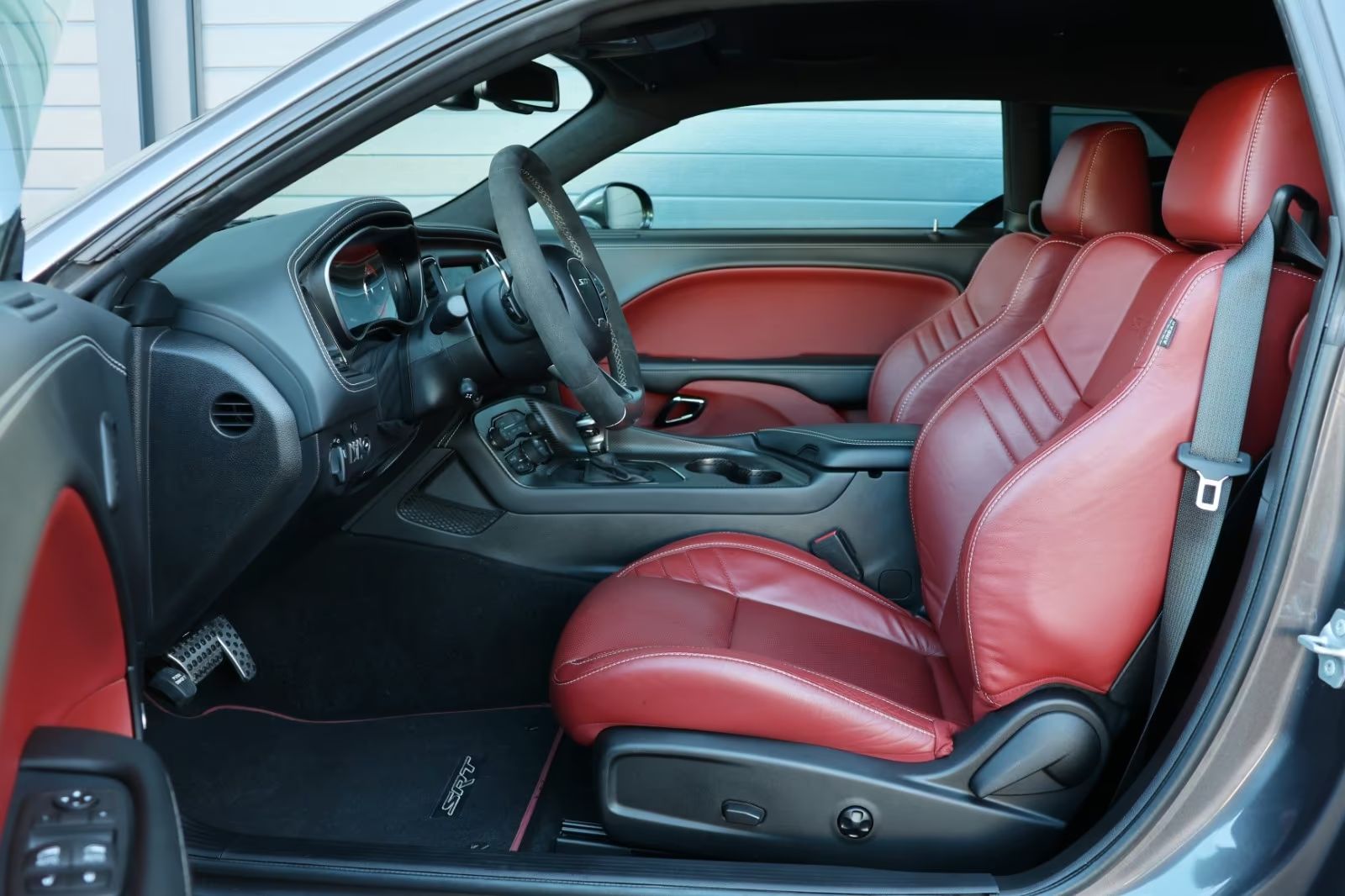 Dodge Challenger SRT Hellcat Jailbreak WideBody