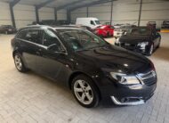 Opel Insignia Sports Tourer Automat,tažné