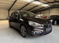 BMW 218 2 Active Tourer 218 d Luxury Line Tažné