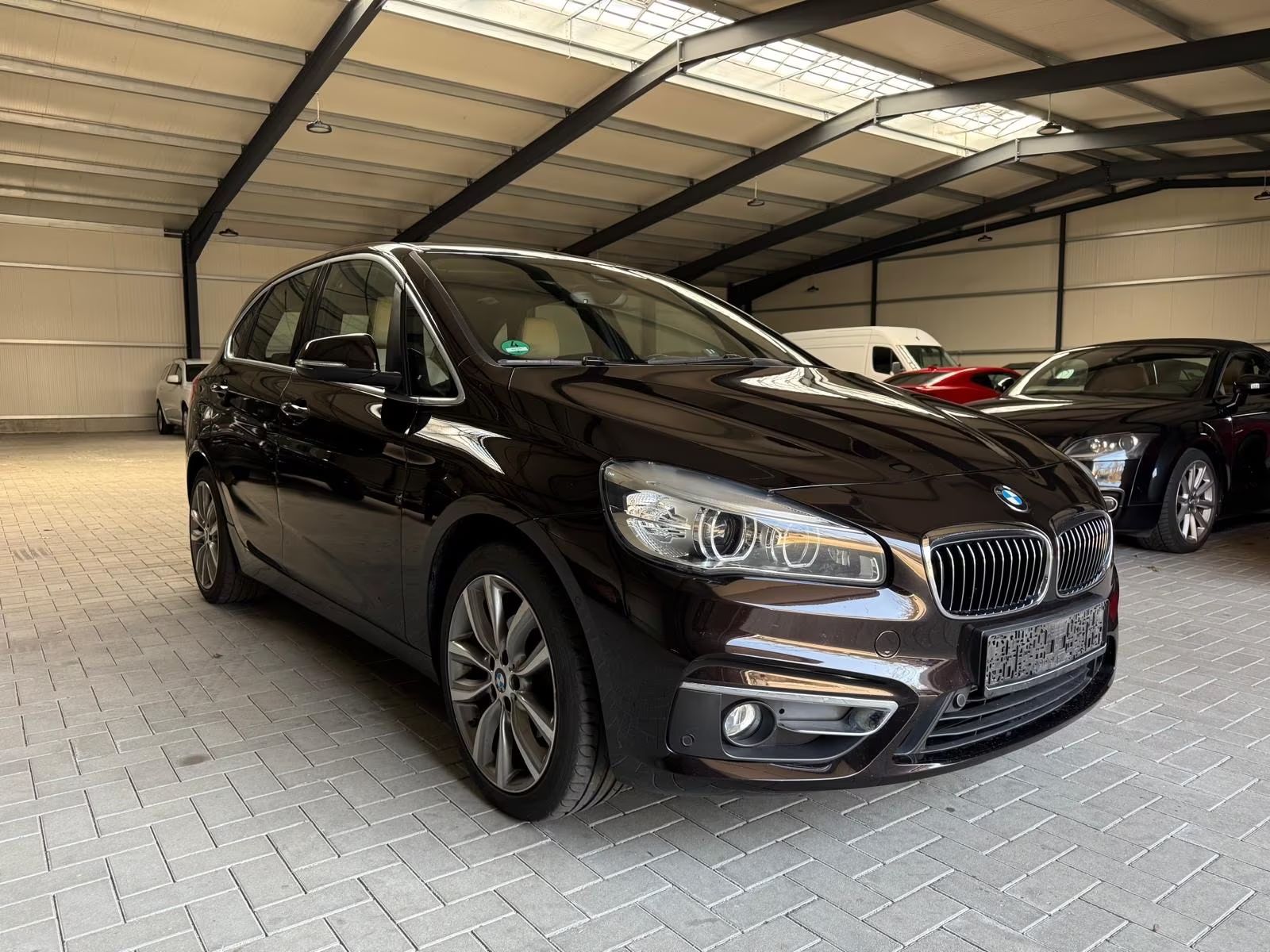 BMW 218 2 Active Tourer 218 d Luxury Line Tažné