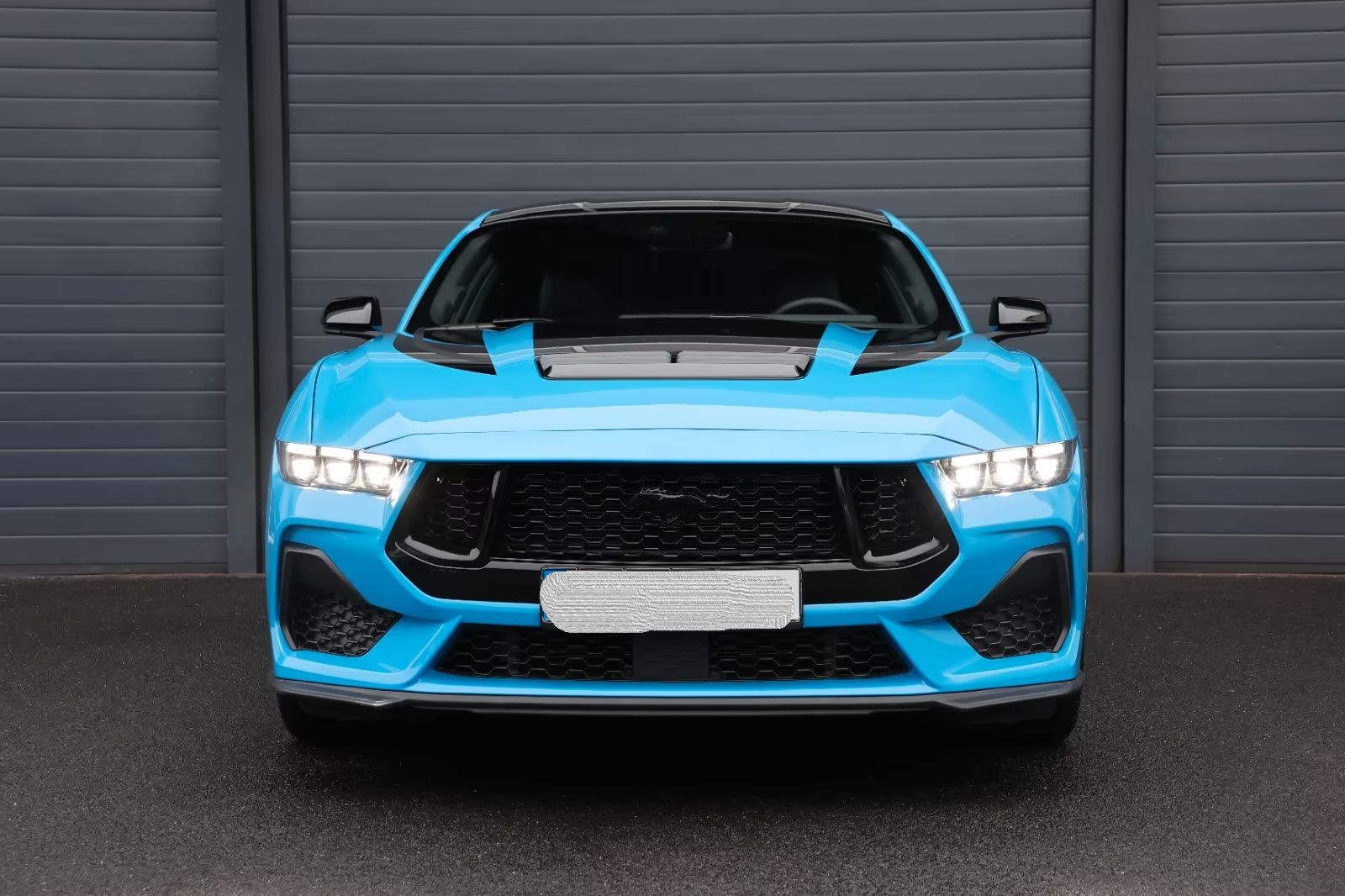 Ford Mustang 5.0 V8/Nový MODEL