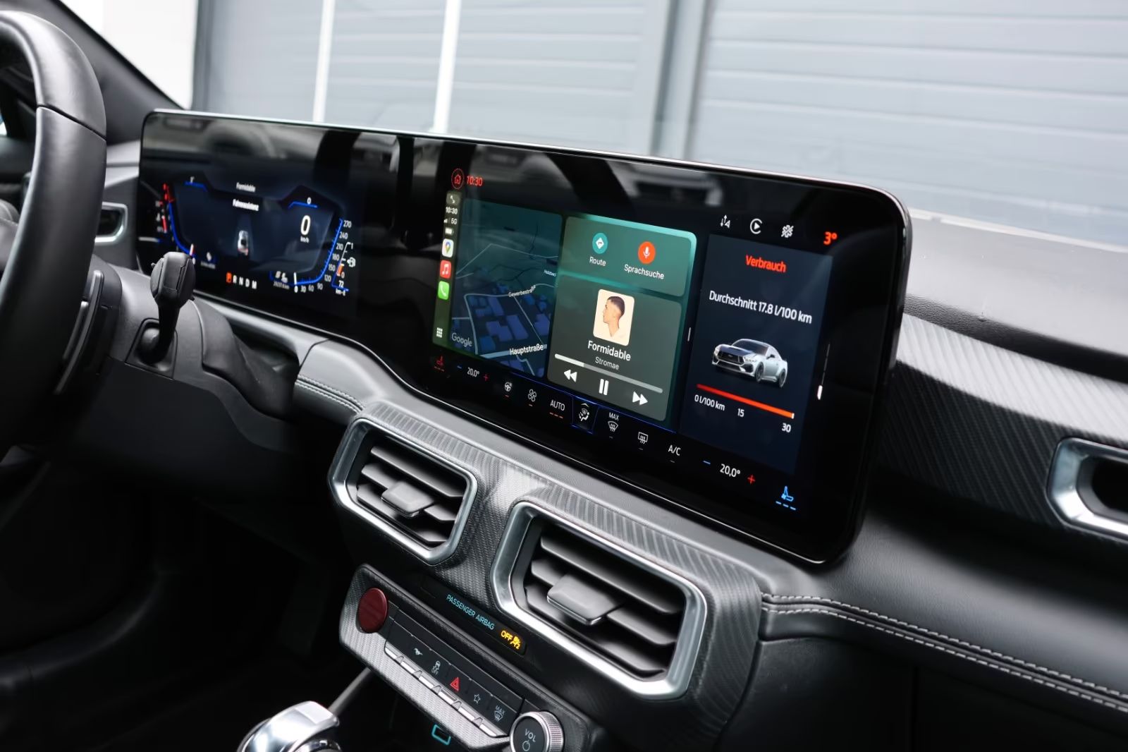 Ford Mustang 5.0 V8/Nový MODEL