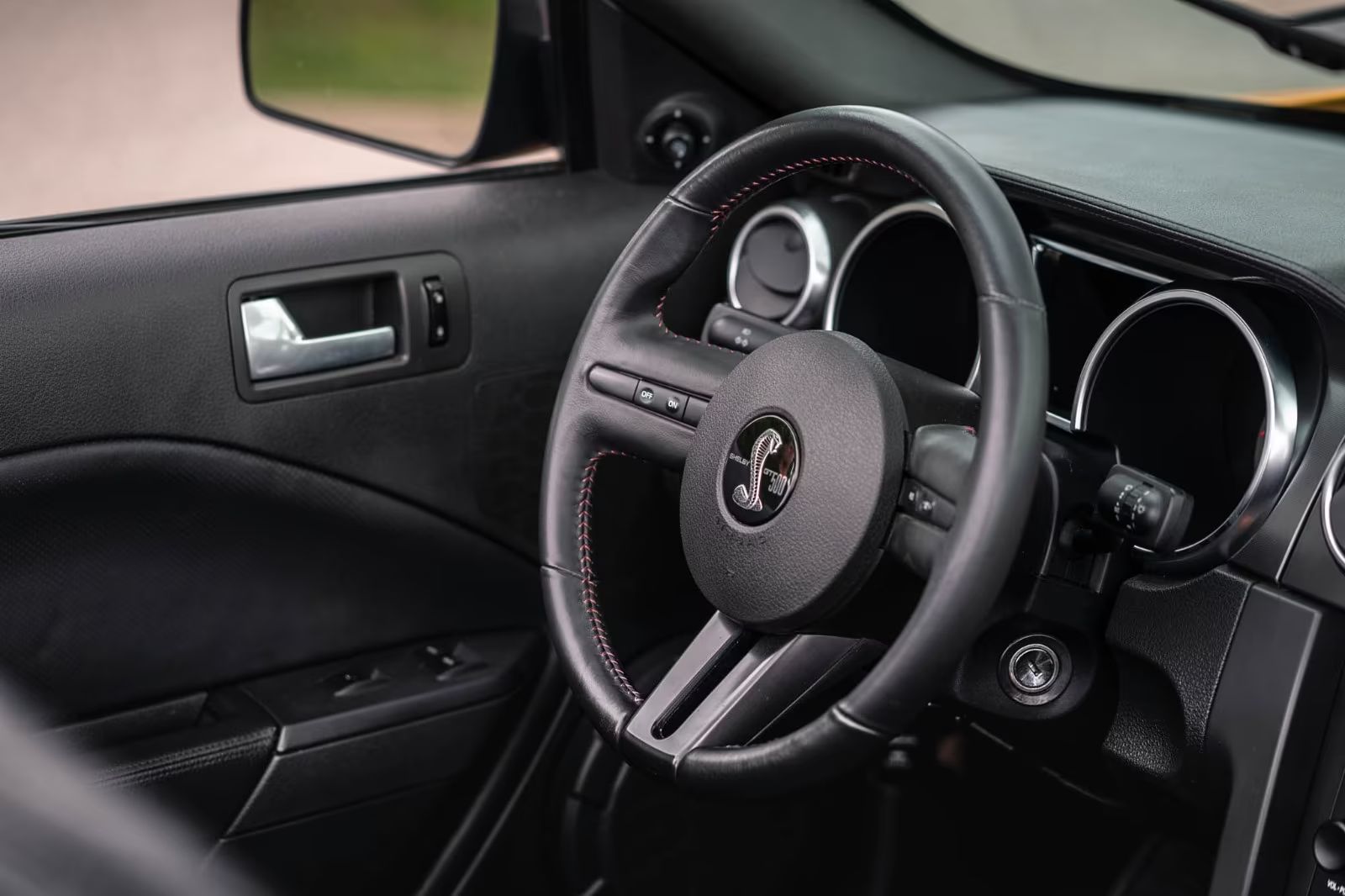 Ford Mustang GT500 SHELLBY SVT /BREMBO