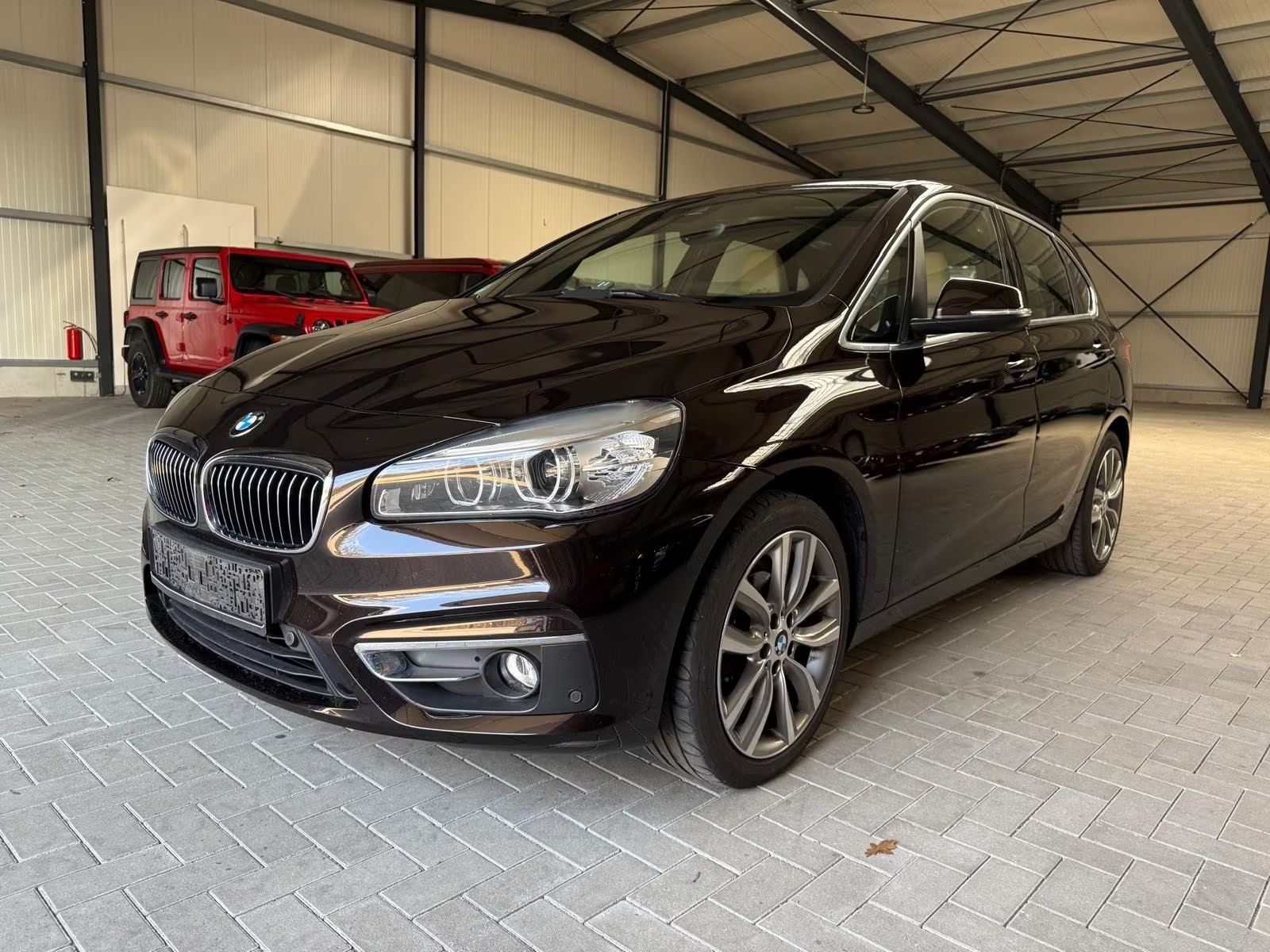 BMW 218 2 Active Tourer 218 d Luxury Line Tažné