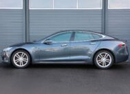 Tesla Model S 85D bez nehod