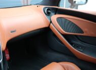 McLaren 570S 3.8 V8 kupé/karbon