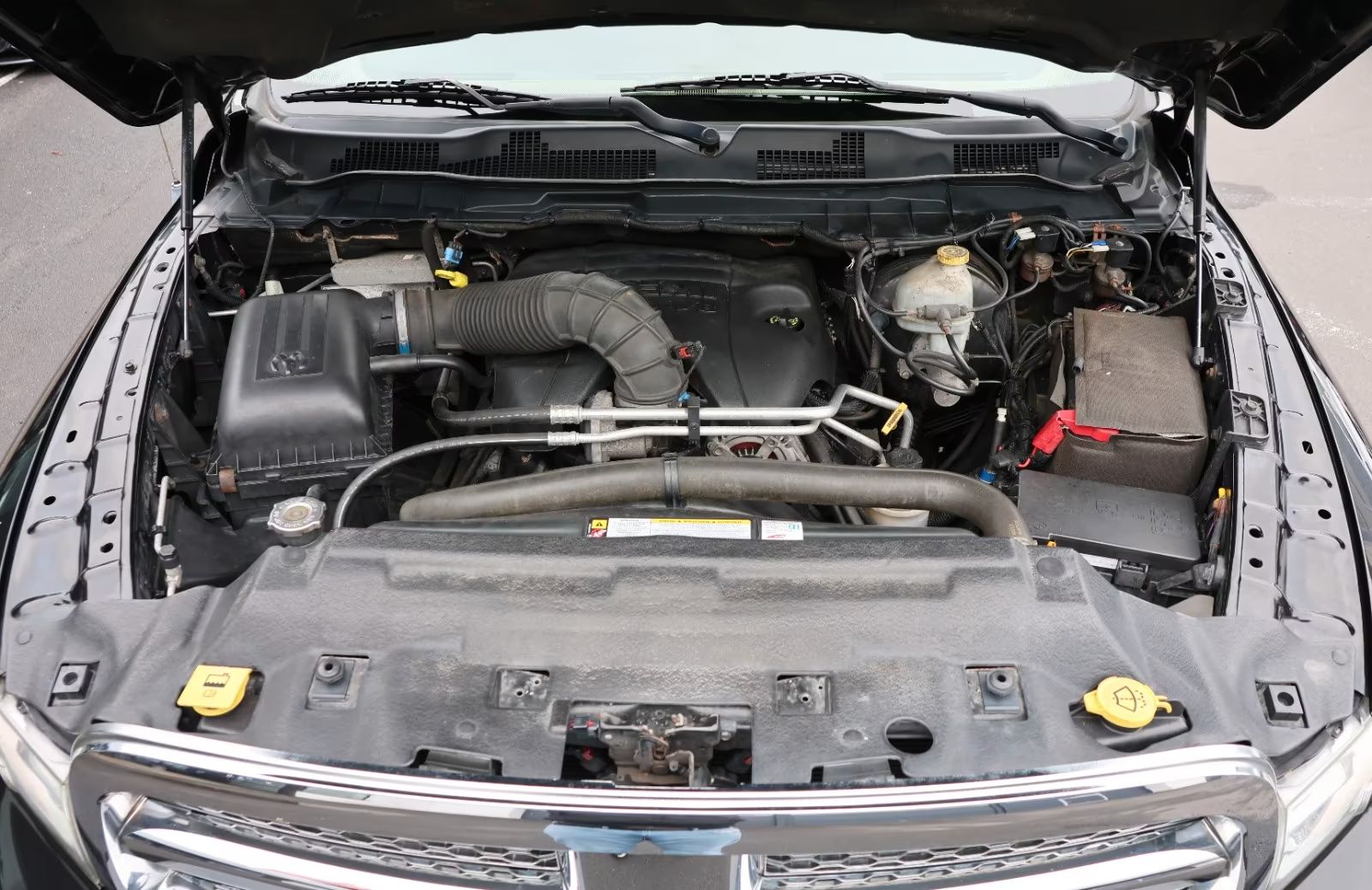 Dodge RAM 2500 5.7 LPG Laramie 4×4/ALPINE/Tažné