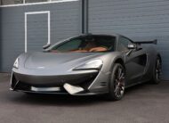 McLaren 570S 3.8 V8 kupé/karbon