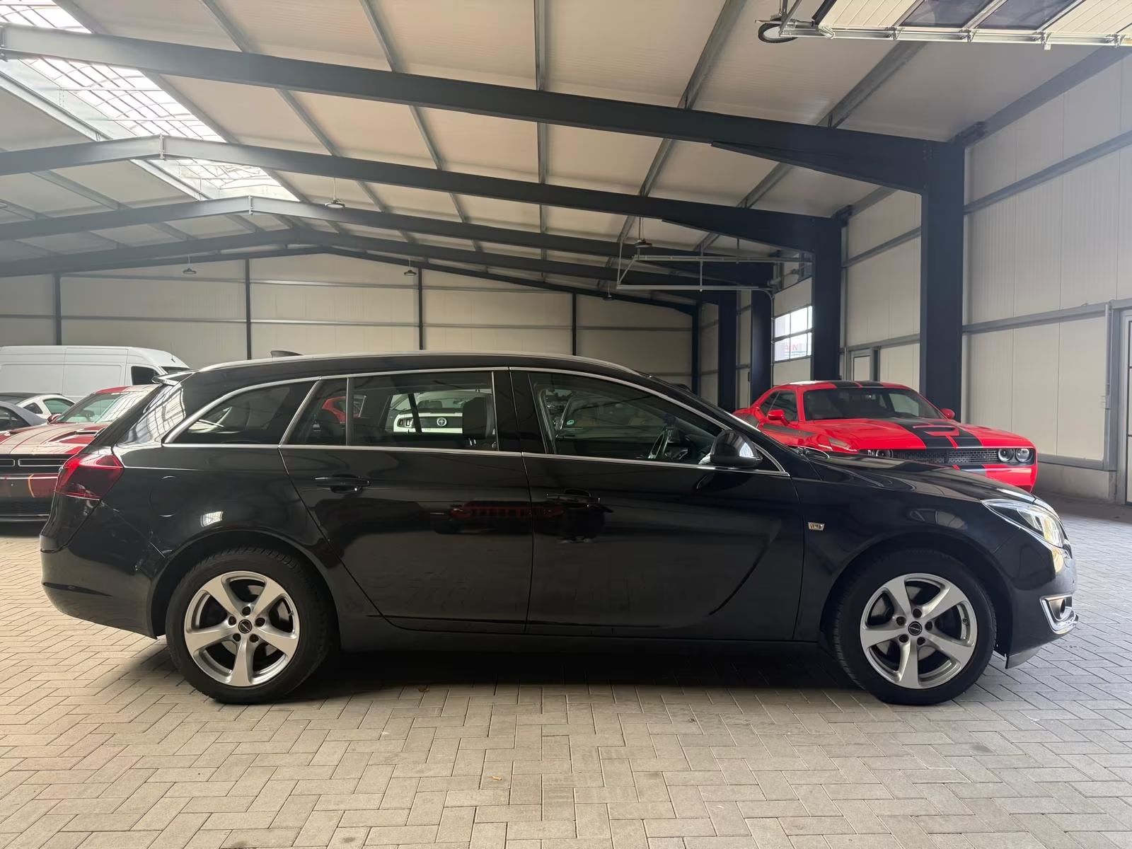 Opel Insignia Sports Tourer Automat,tažné