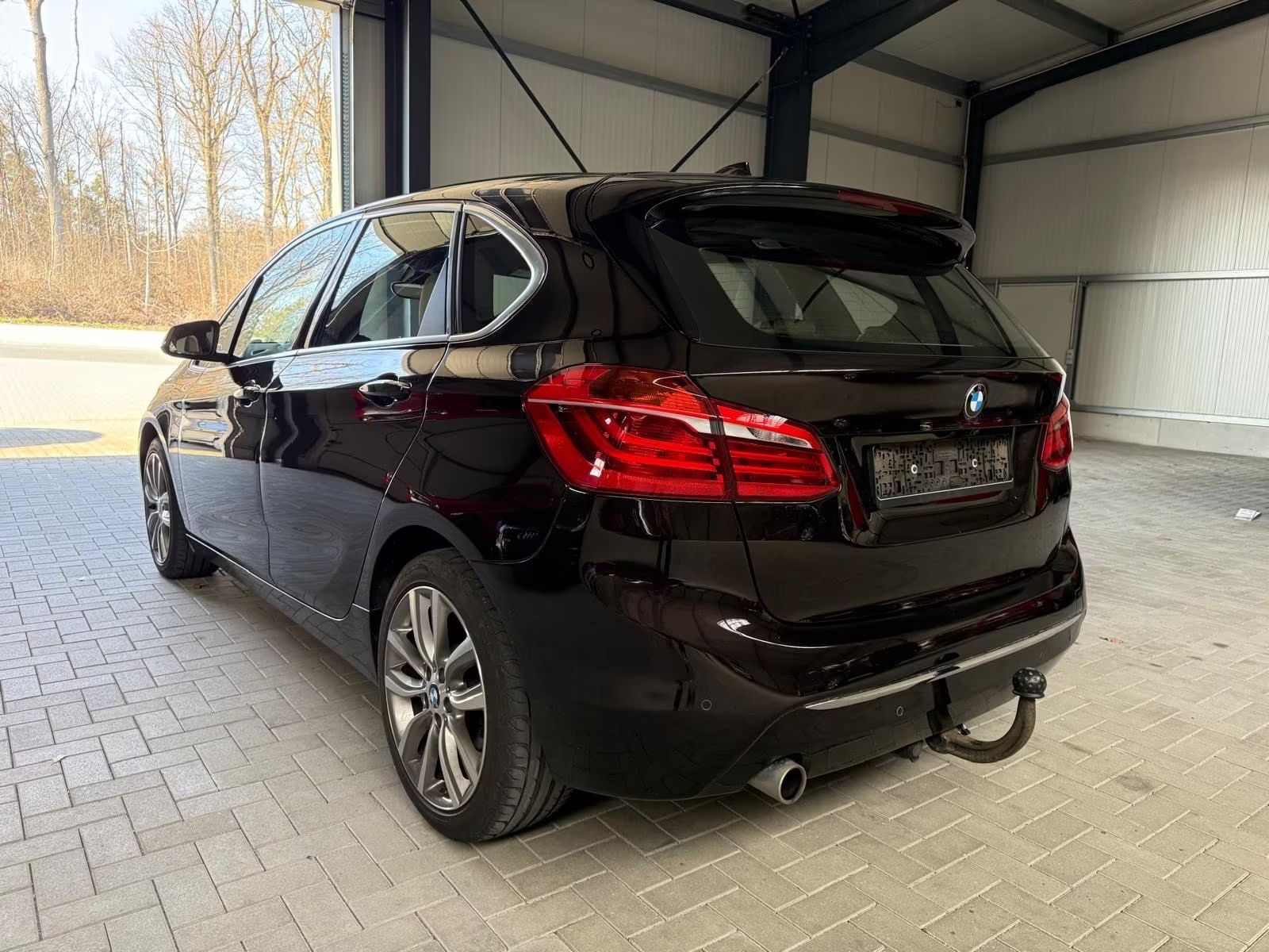 BMW 218 2 Active Tourer 218 d Luxury Line Tažné