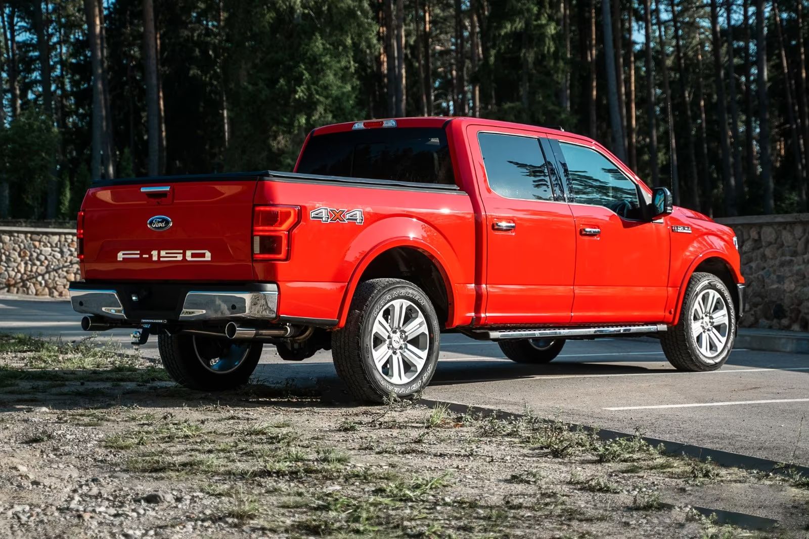 Ford F 150  5.0 LARIAT 4×4/ACC/Tažné/360°kamera