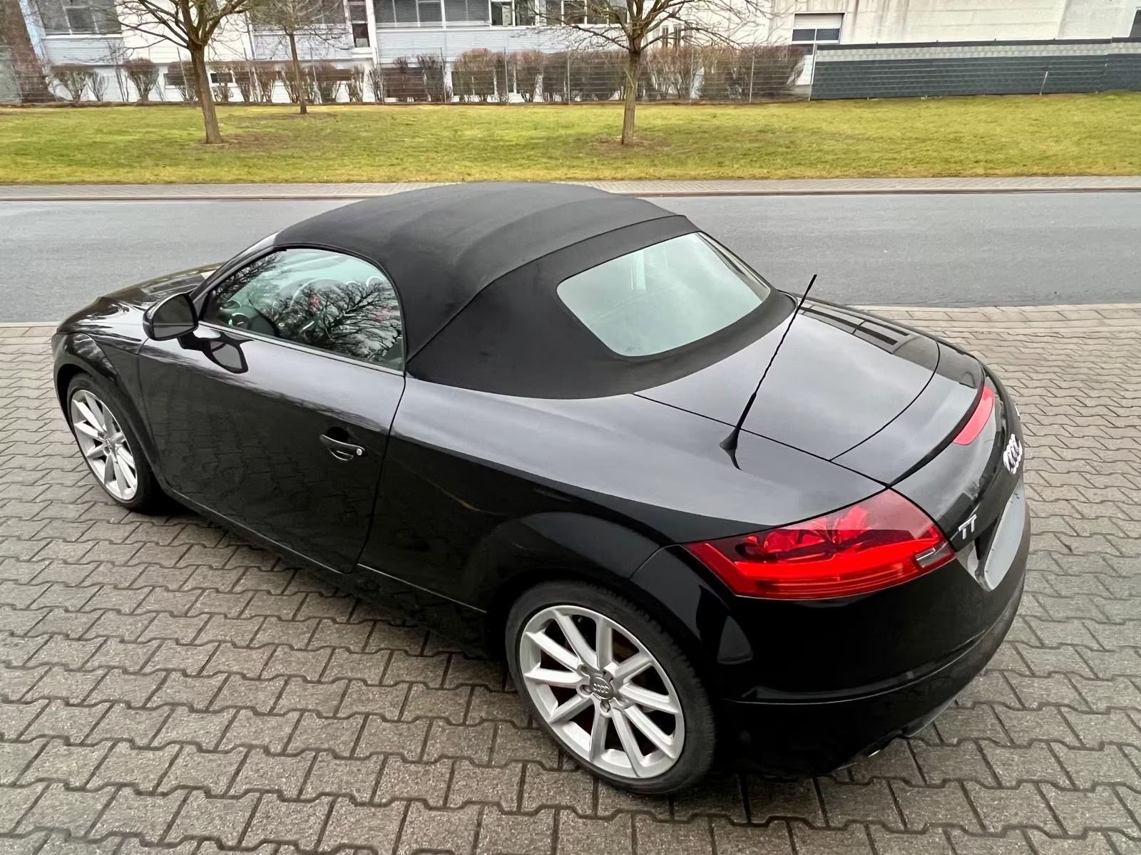 Audi TT Roadster 2.0 TFSI kabriolet