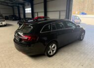 Opel Insignia Sports Tourer Automat,tažné